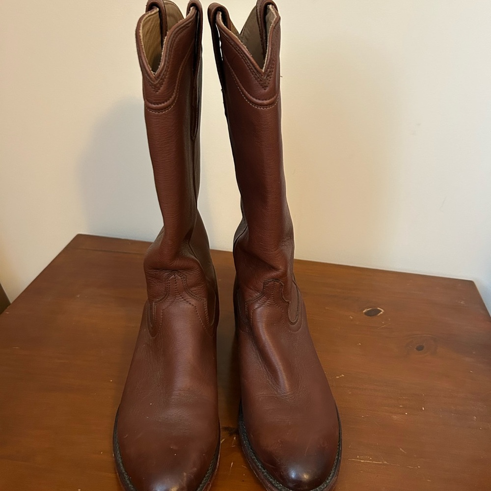 Tecovas classic brown boots - Picture 2 of 5